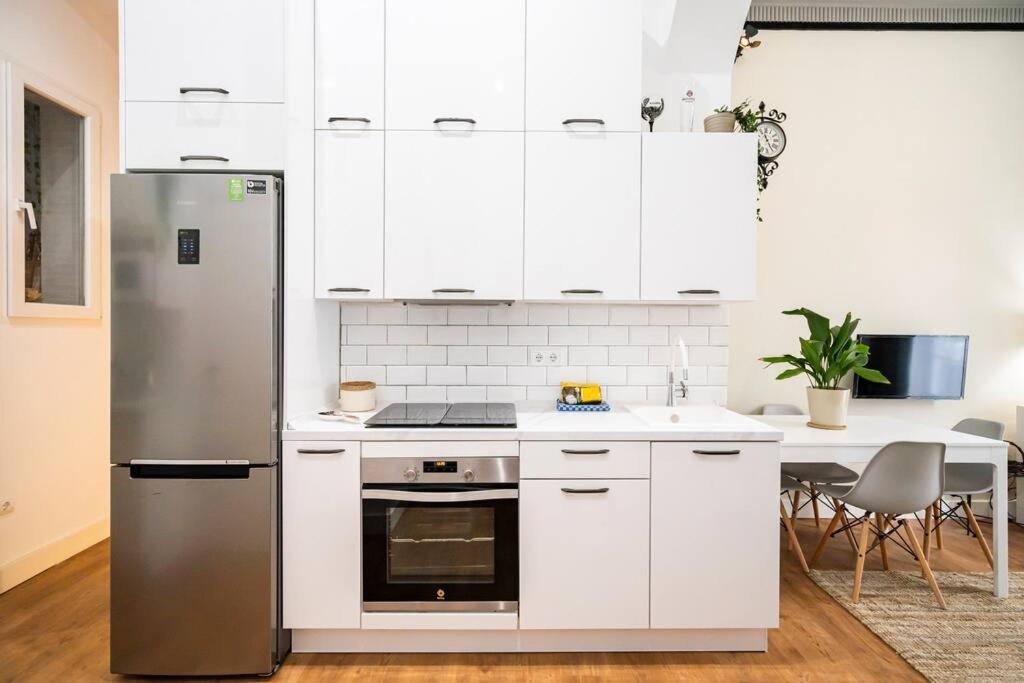 Chamberi - Quiet Flat, Ideal For Families Cas Madrid Esterno foto