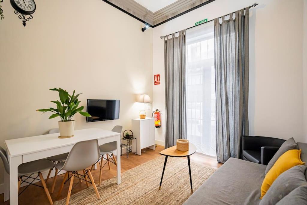 Chamberi - Quiet Flat, Ideal For Families Cas Madrid Esterno foto